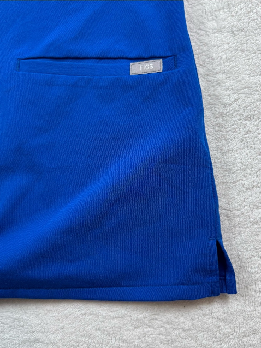 Figs v-neck cosma scrub  top blue 2 pockets style FW1100 women size XL - Picture 3 of 11